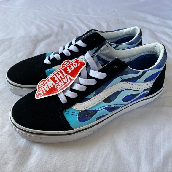 New Vans Old Skool Black with Blue Flames - Picture 1 of 7